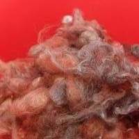 120 Gramm rot-braun-graue Spinnwolle vom Leicester Longwool Bild 4