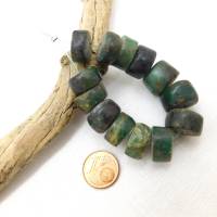 alte Serpentin-Perlen aus Mauretanien - 13 Perlen, 14-16mm  - wunderschöne dunkelgrüne Serpentin Steinperlen Bild 2