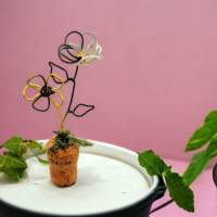 Blumenwiese Weinkorken Sektkorken Upcycling bunt mit Farbverlauf Bild 1
