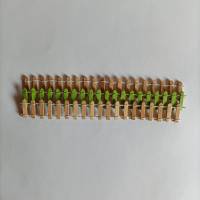 Miniatur Zaun, Flexibler Holzzaun, Miniatur Gartenzaun in Natur & Maigrün Länge: ca. 21 cm Bild 1