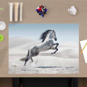 Schreibtischunterlage – Weißes Pferd – 60 x 40 cm – Schreibunterlage für Kinder aus erstklassigem Premium Vinyl – Made i Bild 1