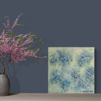 FLORAL BLUE - abstraktes Leinwandbild auf 3,5cm dickem Galeriekeilrahmen 30cmx30cm, mit irisierendem Glitter Bild 4