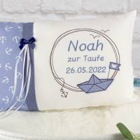 Personalisiertes Kissen zur Taufe, in blau und weiß, aus Baumwollstoff, Geldgeschenk, Anker, Boot Bild 2