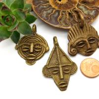 3 Messing- oder Bronze Anhänger aus Ghana - Maske - handgemachte afrikanische Anhänger Bild 4