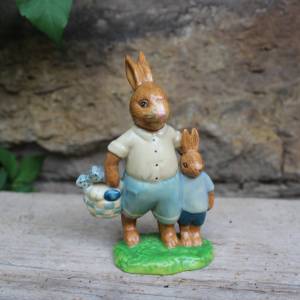 Osterhasen Hasen mit Eierkorb Porzellanfigur Vintage Bild 1