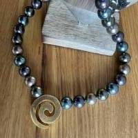 Wunderschöne handgefertigte Perlenkette mit Designer Zwischenteil,moderne Perlenkette,Perlenschmuck, Bild 4