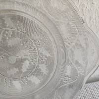 Toller alter Glasteller mit dekorativem Muster - Pressglas Bild 3