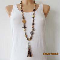 Bettelkette Kette lang braun silberfarben mit Quasten Anhänger Perlenkette Bohokette Holzperlen Bild 8