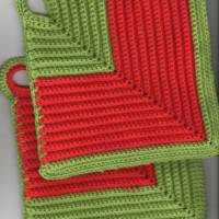 T0028 gehäkelt 2 Topflappen 100% Baumwolle Handarbeit rot hellgrün grün Küche Bild 1