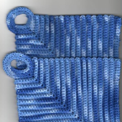 T0023 gehäkelt 2 Topflappen und Untersetzer aus Baumwolle in Handarbeit hergestellt blau meliert