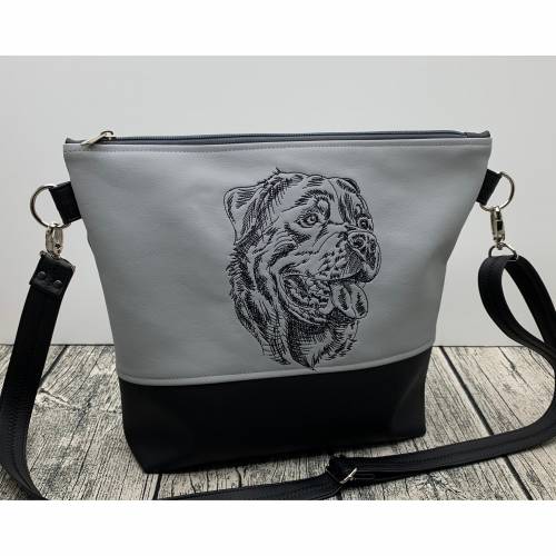 Rottweiler - Umhänge-Tasche - Handtasche- aus Kunstleder genäht und bestickt - 30 x 32 x 8 cm - mit Hundemotiv