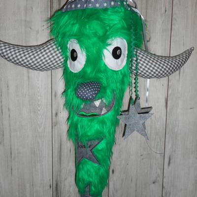 Schultüte, Zuckertüte, Schulstart, Monster, Stoff, Fell, genäht, mit Namen, personalisierbar, Einschulung, Kinder