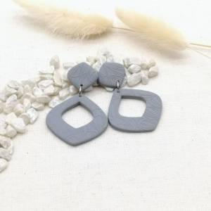große graue Ohrringe aus Polymer Clay Bild 1