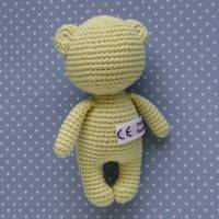 Kuscheltier Häkeltier Teddy Mini hellgelb aus Baumwolle Handarbeit Bild 2