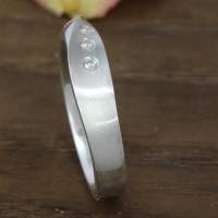 Schmaler Ring aus Silber 925/- mit Zirkonia, verdreht Bild 6