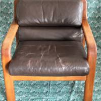 dänischer Sessel mit Lederpolster 60er Jahre Bild 3
