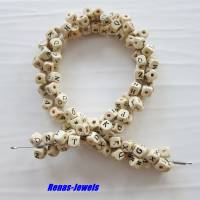 Statement Kette Collier beige Natur Holzperlen Würfel Kette Holzkette Perlenkette Halsreif Bild 6