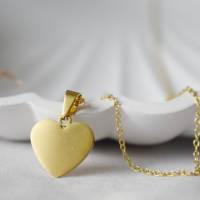 Halskette mit Herz Gold, filigrane Goldkette mit Herz Anhänger, Edelstahlschmuck, Brautjungfern, Geschenk Freundin Bild 3