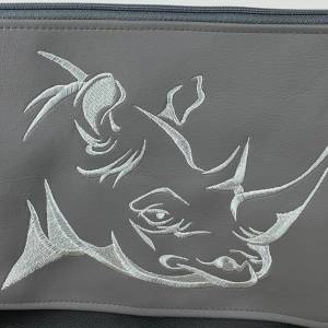 Nashorn - Tasche Handtasche Umhängetasche Milow aus tollem Kunstleder handmade genäht und bestickt grau und schwarz Bild 2