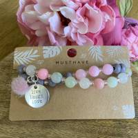 Wickelarmband mit Holzperlen / Edelsteinen doppelreihiges Armband mit Anhänger „live laugh love“und rosa Pom Pom Bild 1