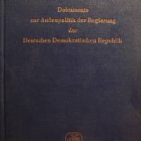 Dokumente zur Außenpolitik der Regierung der DDR  Band IX vom 1. Januar bis zum 31. Dezember 1961 Bild 1