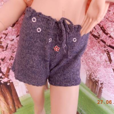 Handgestrickte Shorts in Jeansoptik