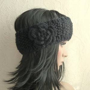 Stirnband, Winter, Vintage Style, gestrickt, gehäkelt, Blume, Blumen Applikation, schwarz! Bild 1