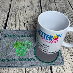 Untersetzer aus Filz bestickt - Geschenk stricken - Geschenkidee für Strickfreundin - Geschenk für Oma Bild 6