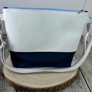 Steuerrad - Meer - maritim - Umhängetasche - Tasche Milow - Handtasche - aus Kunstleder genäht und bestickt Bild 3