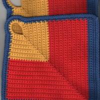 T0058 gehäkelt 2 Topflappen Baumwolle Handarbeit gelb rot blau Küche 20 x20 cm Bild 1