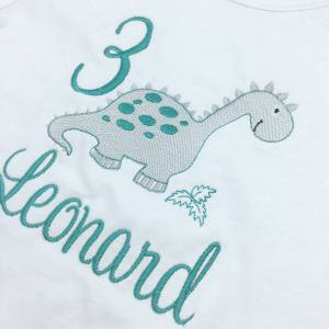 Geburtstagsshirt für Babys Kinder Dino Geschenk zum Geburtstag Zahlenshirt  T-Shirt Kurzarm Langarmshirt personalisiert Bild 5