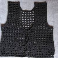 Luftige Häkelweste, Bolero in schwarz, Weste aus elastischer Baumwolle Bild 3