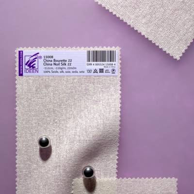 30 % Rabatt: Bourette Seide 22, reine Seide, 112 cm breit, Meterware, Preis pro 0,5 lfd m  (€ 16,81/qm)