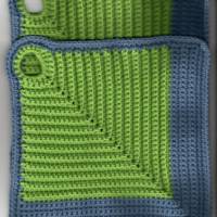 T0054 gehäkelt 2 Topflappen Baumwolle Handarbeit hellgrün grün jeansfarben Küche Bild 1