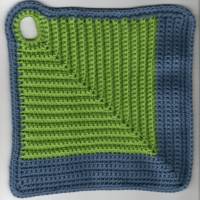 T0054 gehäkelt 2 Topflappen Baumwolle Handarbeit hellgrün grün jeansfarben Küche Bild 3