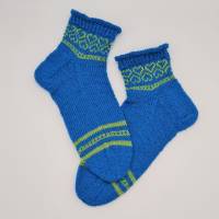 Gestrickte Socken in blau hellgrün , Gr. 40/41, romantische Fairisle Herzen im Schaft, handgestrickt Bild 3