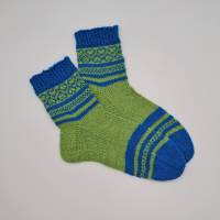 Gestrickte Socken in lindgrün blau Gr. 38/39, romantische Fairisle Herzen im Schaft, handgestrickt Bild 5