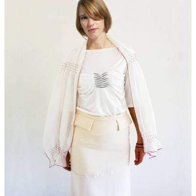 HOCHZEITSSCHAL mit HANDSMOCK + PERLEN Chiffontuch Brauttuch, weiße Stola