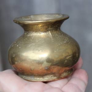 1 von 3 Mini Vase Messing massiv Boho 60er 70er Jahre Bild 7