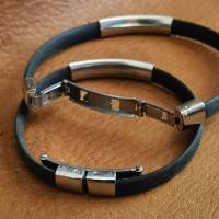 Kautschuk - Armband mit Edelstahlplatte Bild 3