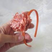 Festlicher Haarreif in Orange und Apricot mit romantischer Satinblume "Audrey" Bild 5