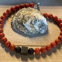 Traumhaft schöne handgefertigte Schaumkorallen Kette in Kombination mit Lavastein,Extravagante rote Perlenkette Bild 10