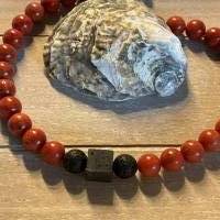 Traumhaft schöne handgefertigte Schaumkorallen Kette in Kombination mit Lavastein,Extravagante rote Perlenkette Bild 7