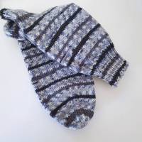 Socken für Männer in Gr. 42/43, Männersocken Wollsocken Söckchen, gestrickte Strümpfe in grau und schwarz, handgestrickt Bild 3