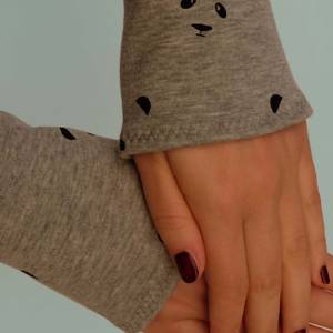 Pandabär Armstulpen mit kuscheliger Fleece-Innenseite doppelseitiger Stoff, Geschenke für Frauen, 1 Paar Panda Stulpen. Bild 3