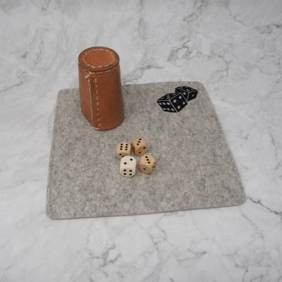Würfelunterlage / Würfelmatte