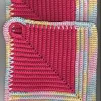 T0038 gehäkelt 2 Topflappen Baumwolle Handarbeit pink hellblau rosa gelb Küche Bild 1