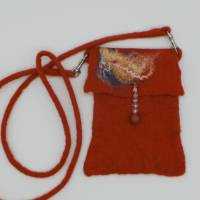 Handytasche mit Band zum  Umhängen aus Filz, handgearbeitete Tasche für das Handy, Handyhülle mit Band Bild 9