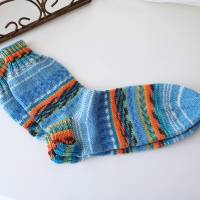 Handgestrickte Socken Gr. 38/39 Söckchen Wollsocken, bunte Strickstrümpfe mit Muster blau, orange, gelb und grün Bild 1