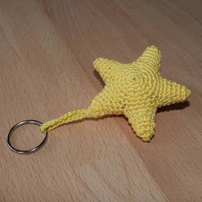 Häkelanleitung Schlüsselanhänger Stern, Taschenbaumler, pdf-Datei